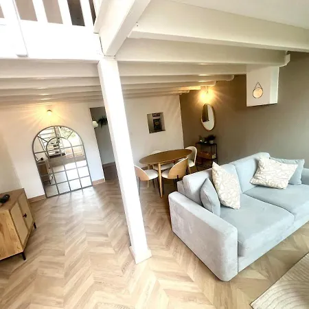 Duplex Avec Parking Prive * Sanary-sur-Mer